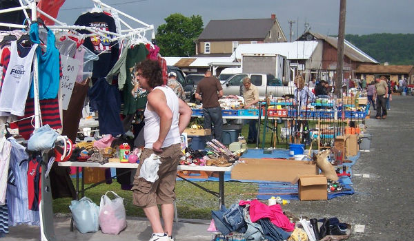 Jakes Flea Market - Outdoor Flea Market in Barto, PA